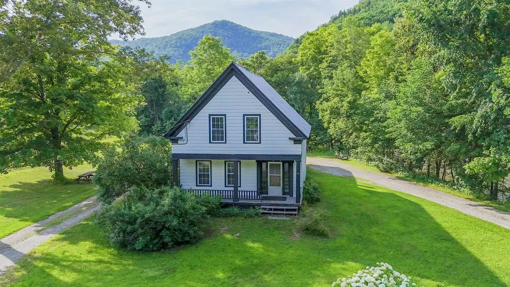64 And 96 State Garage Road Rochester VT 05767