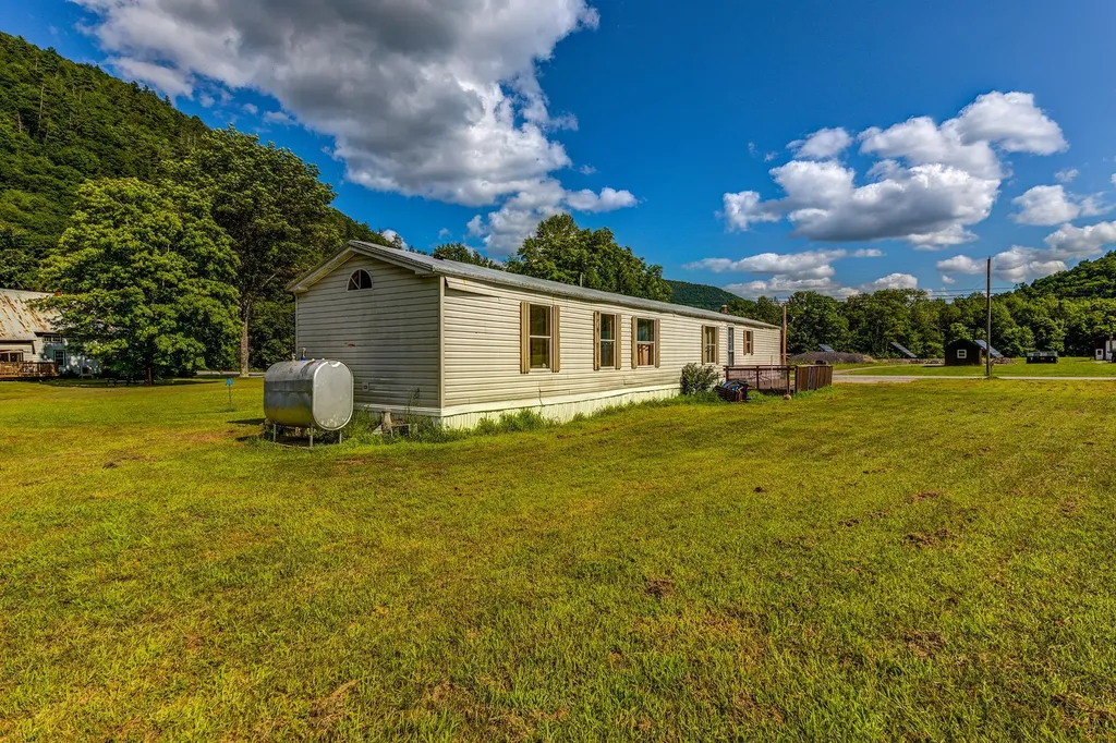 64 And 96 State Garage Road Rochester VT 05767