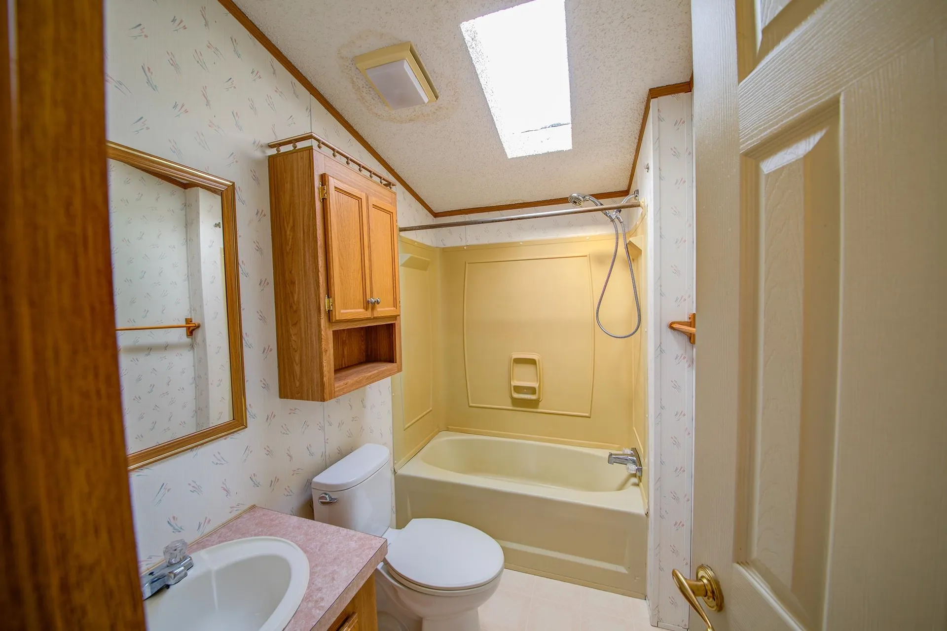 64 And 96 State Garage Road Rochester VT 05767