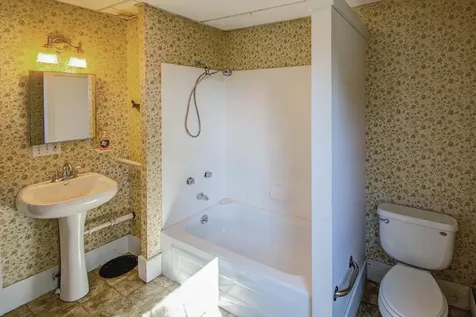 64 And 96 State Garage Road Rochester VT 05767