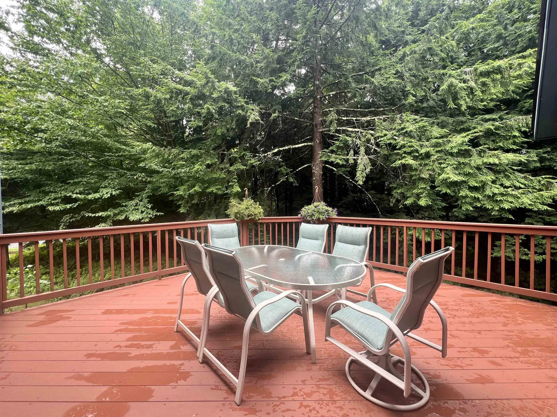 24 Hickory Overlook Enfield NH 03748