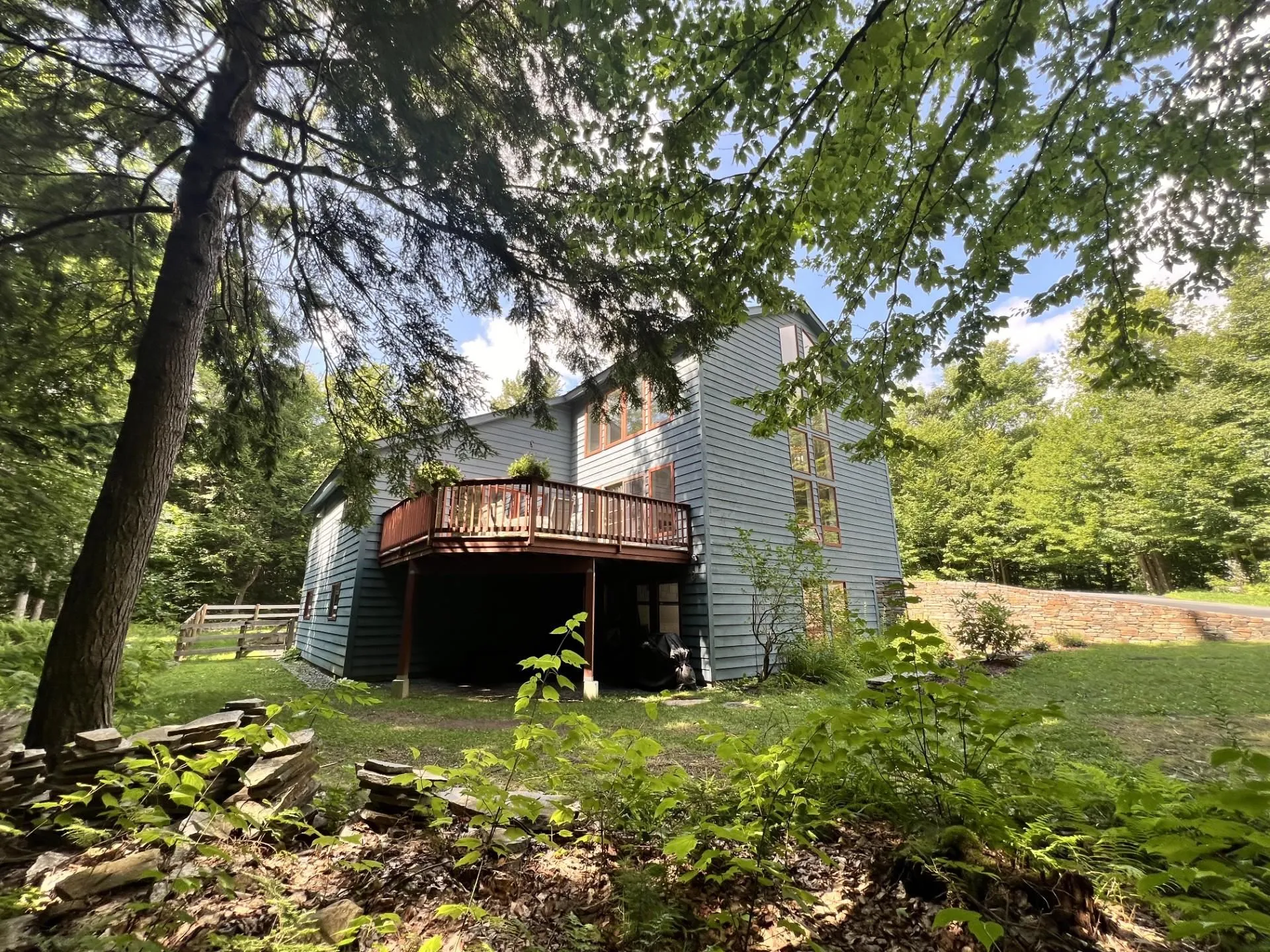 24 Hickory Overlook Enfield NH 03748