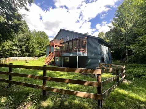 24 Hickory Overlook Enfield NH 03748