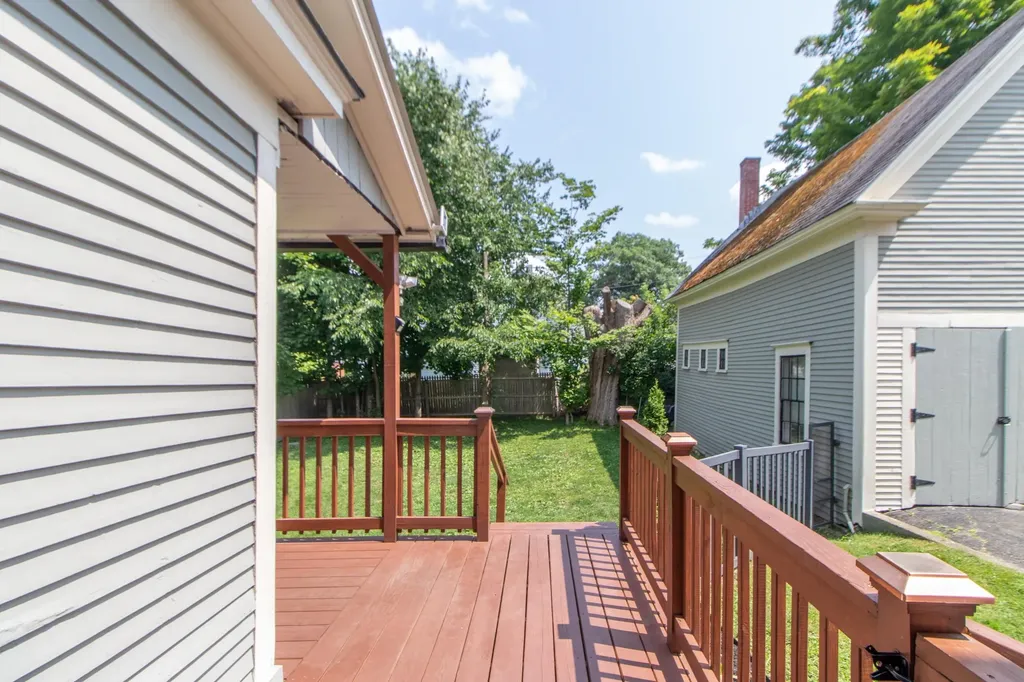 34 Oak Street Newport City VT 05855