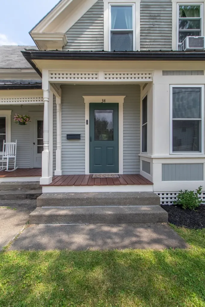 34 Oak Street Newport City VT 05855