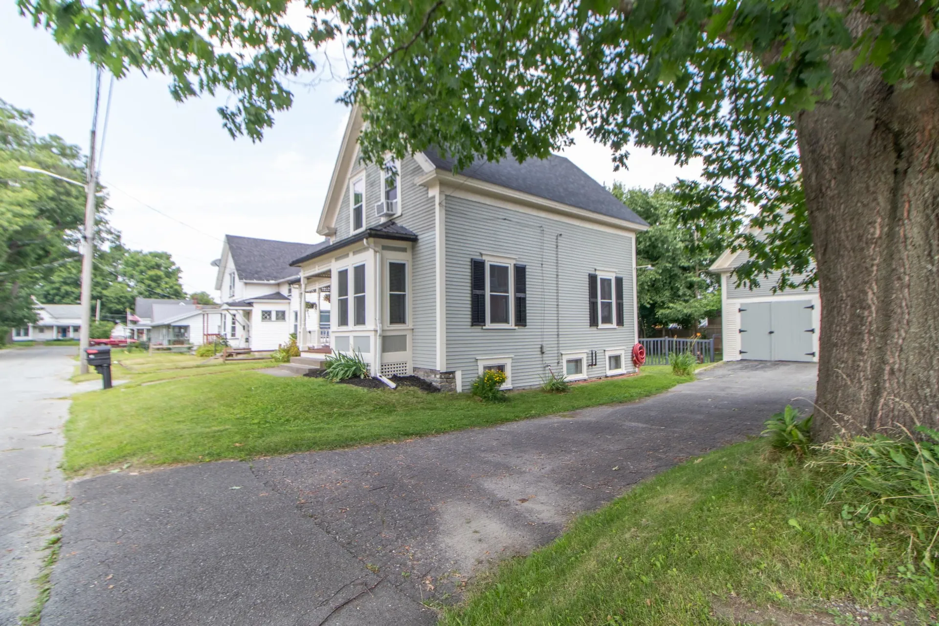 34 Oak Street Newport City VT 05855