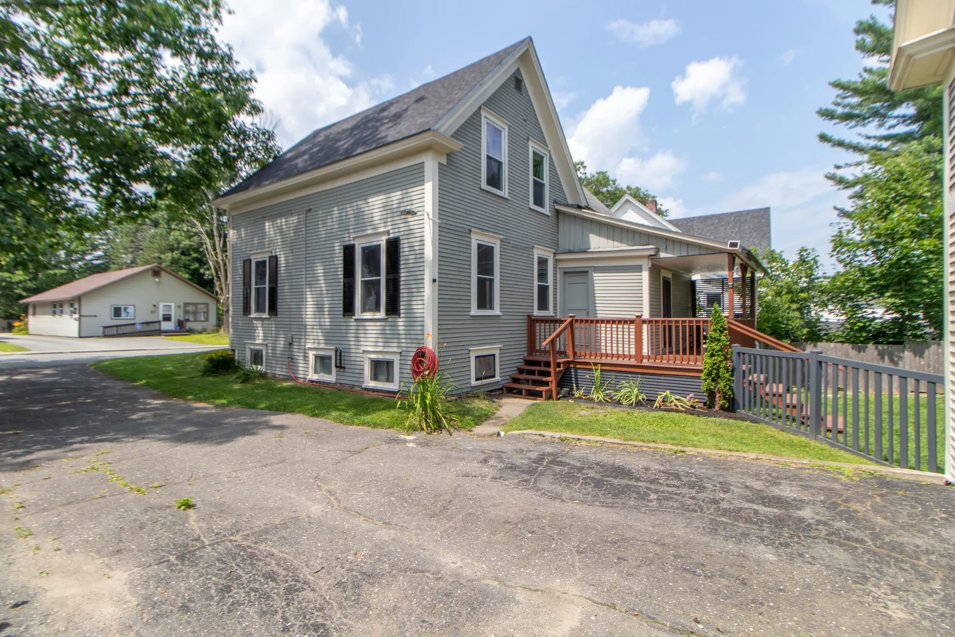 34 Oak Street Newport City VT 05855