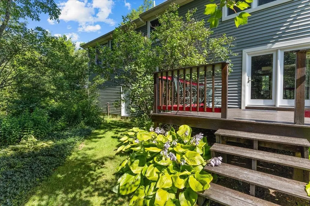 50 Colonel Page Road Essex VT 05452