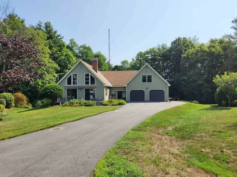 103 Ledgewood Road Claremont NH 03743