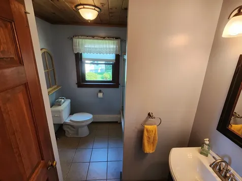 103 Ledgewood Road Claremont NH 03743