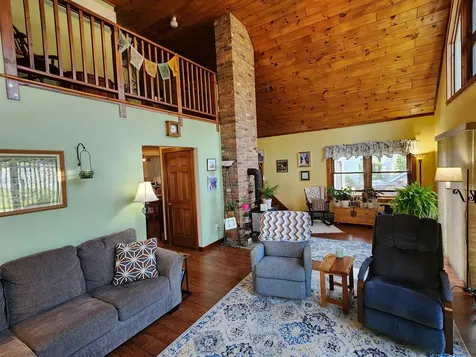 103 Ledgewood Road Claremont NH 03743