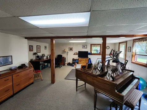 103 Ledgewood Road Claremont NH 03743