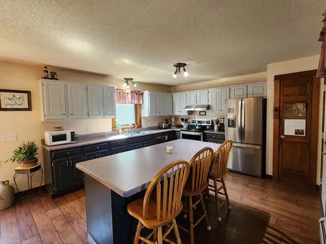 103 Ledgewood Road Claremont NH 03743