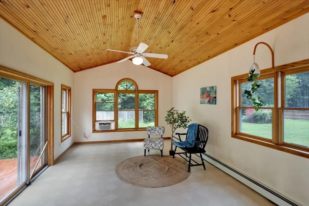 4 Butternut Court Essex VT 05452