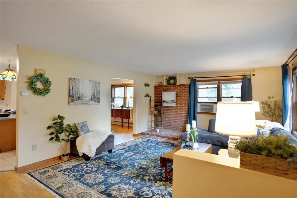 4 Butternut Court Essex VT 05452
