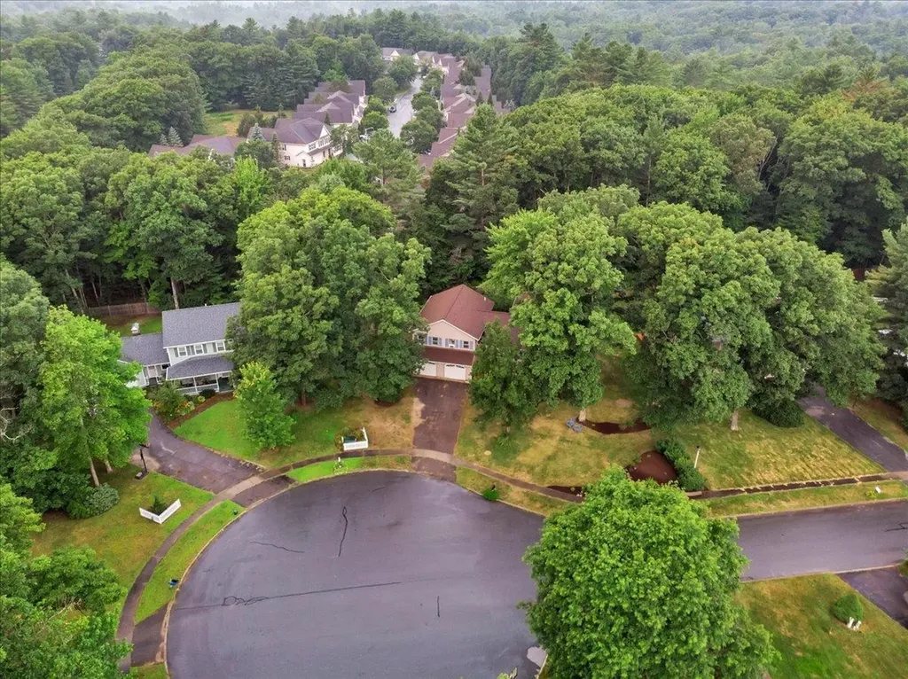 4 Butternut Court Essex VT 05452