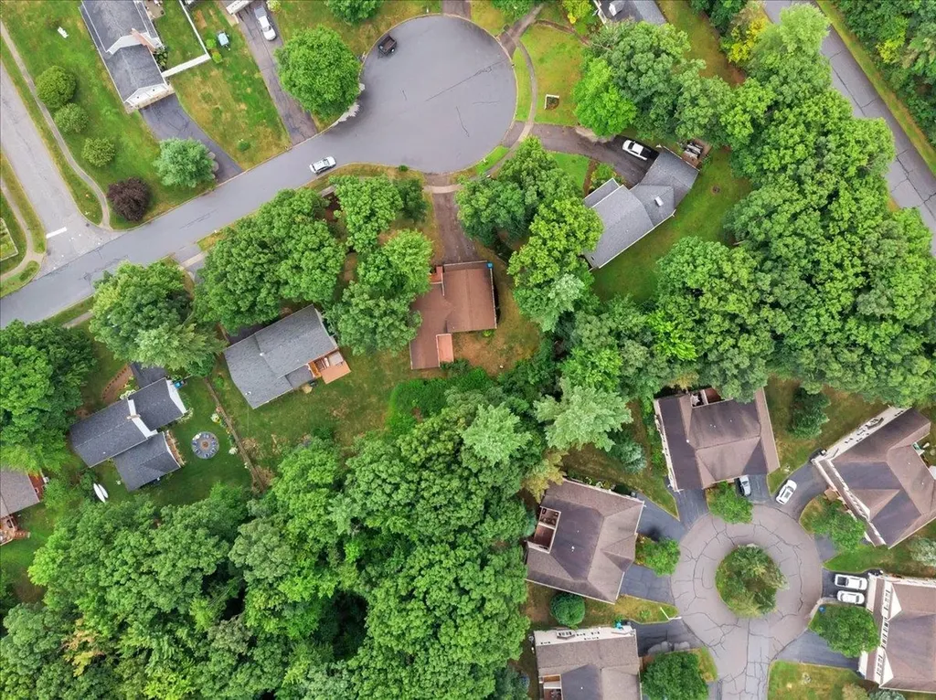 4 Butternut Court Essex VT 05452