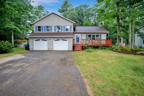 4 Butternut Court Essex VT 05452
