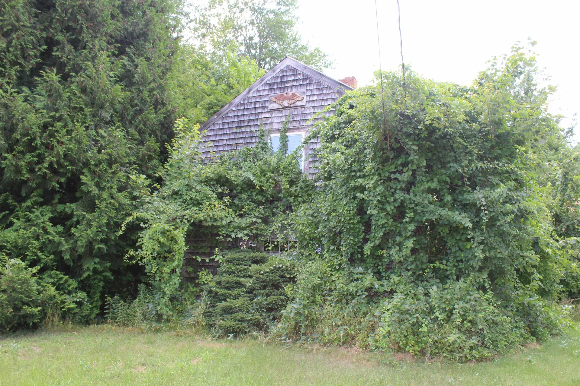 196 Main Street Kingston NH 03848