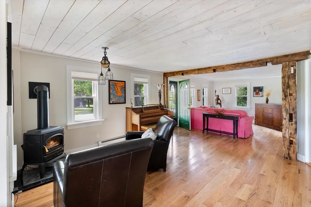 4102 Lower Newton Road St. Albans Town VT 05478