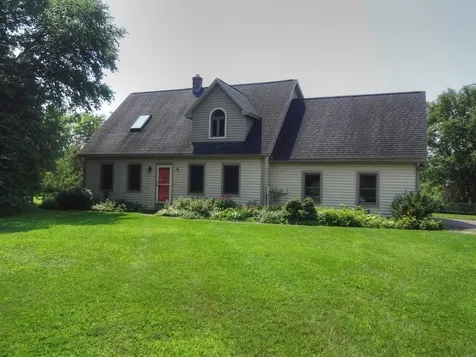 16 Clover Lane Jericho VT 05465