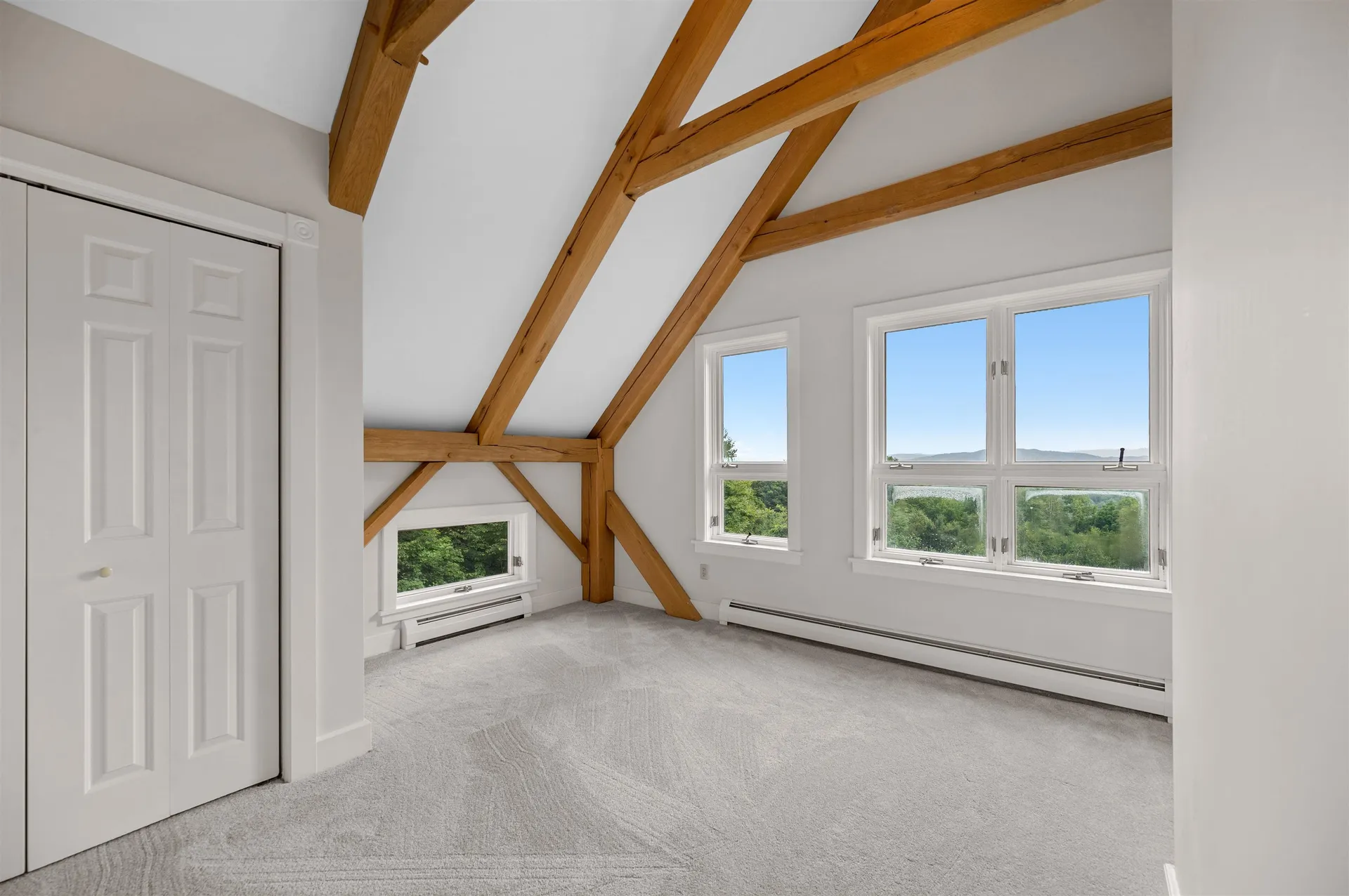 71 Pinnacle Point Waterbury VT 05676