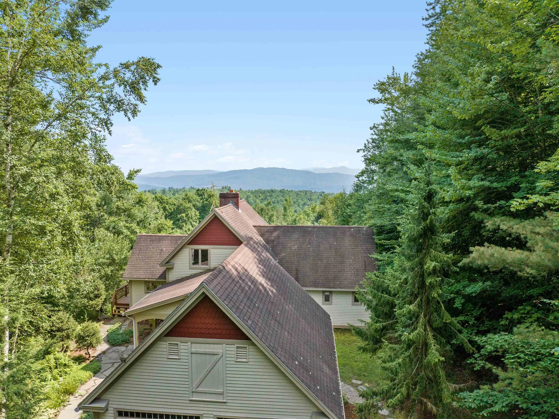 71 Pinnacle Point Waterbury VT 05676