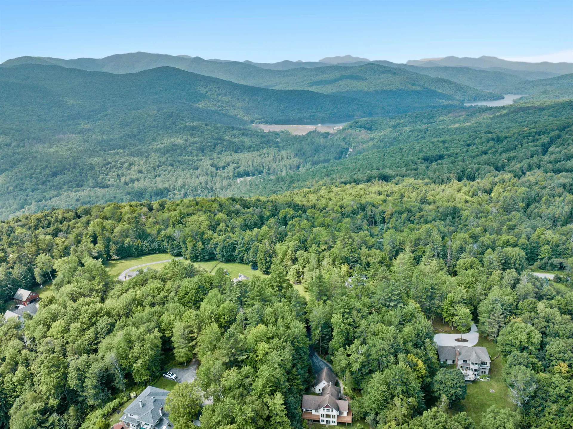 71 Pinnacle Point Waterbury VT 05676