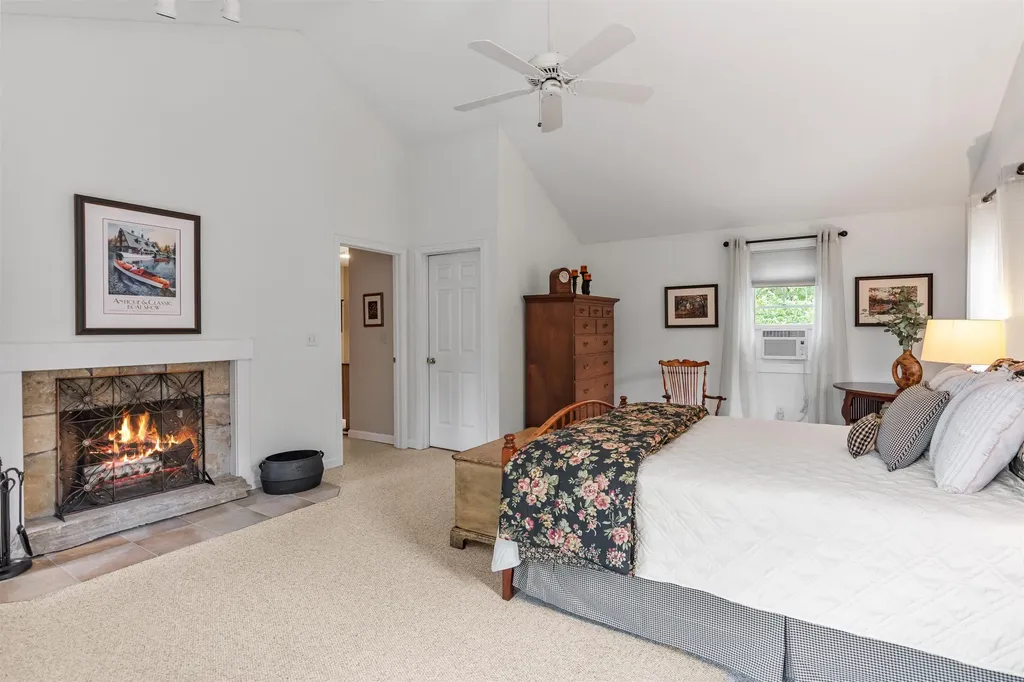 315 Black Bear Run Stowe VT 05672