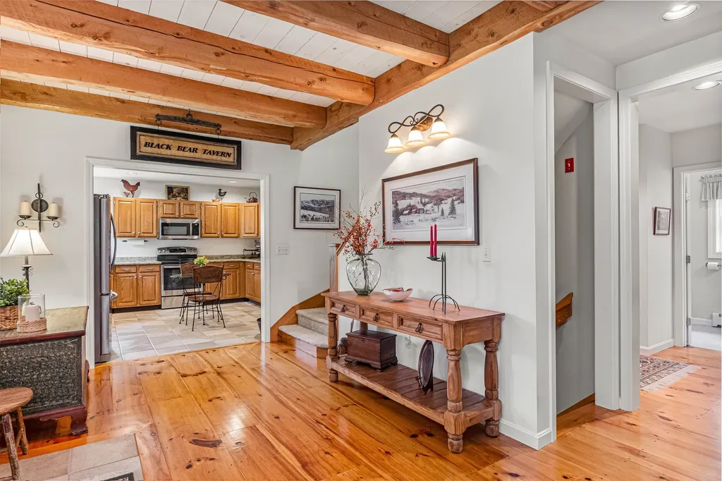 315 Black Bear Run Stowe VT 05672