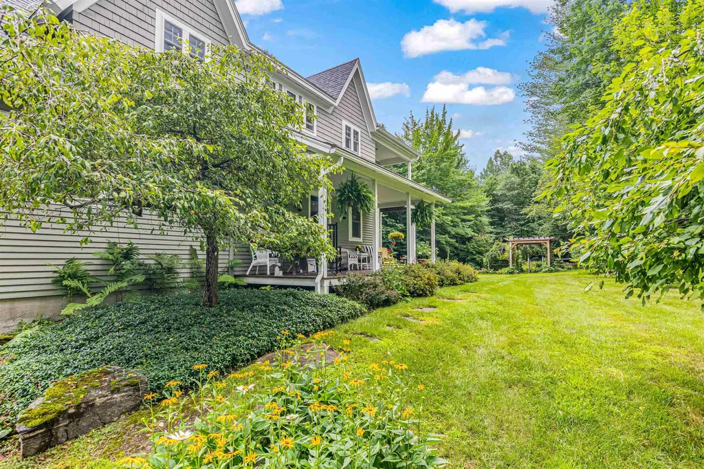 315 Black Bear Run Stowe VT 05672