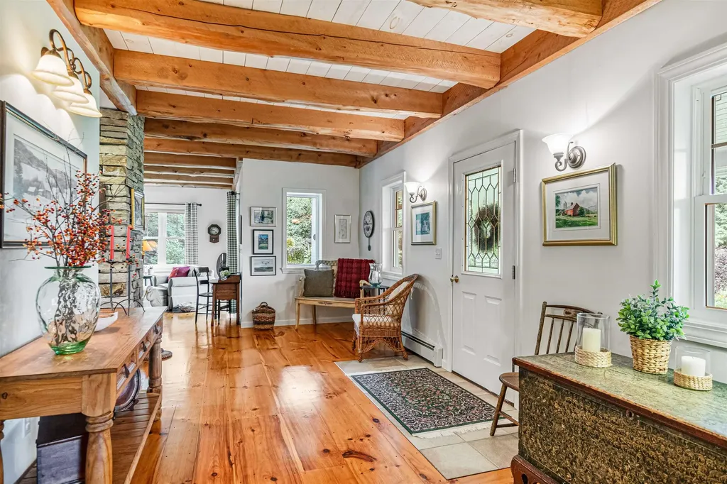 315 Black Bear Run Stowe VT 05672