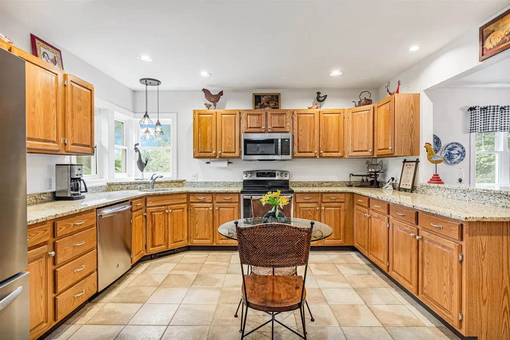 315 Black Bear Run Stowe VT 05672