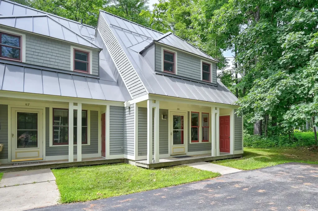 124 Old Bartlett Road Conway NH 03860