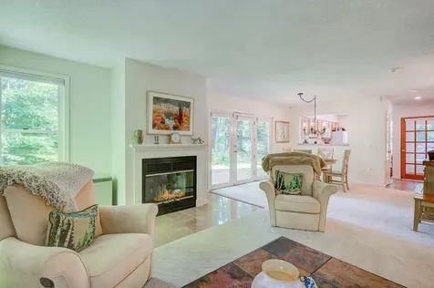 124 Old Bartlett Road Conway NH 03860
