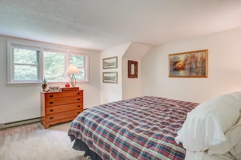 124 Old Bartlett Road Conway NH 03860