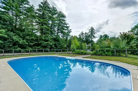124 Old Bartlett Road Conway NH 03860