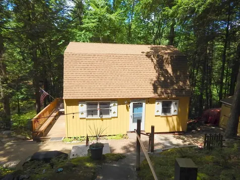 72 Cooper Road Barrington NH 03825