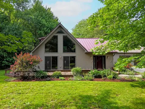 1729 Lakeview Drive North Hero VT 05474