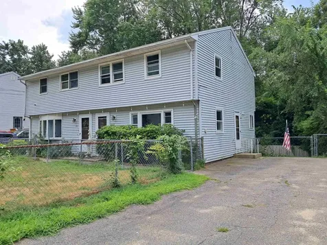 28 Paxton Terrace Nashua NH 03064