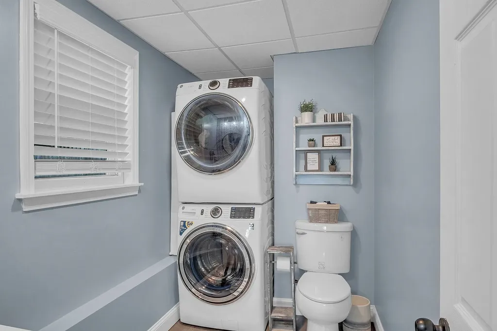 50 Conleys Grove Road Derry NH 03038