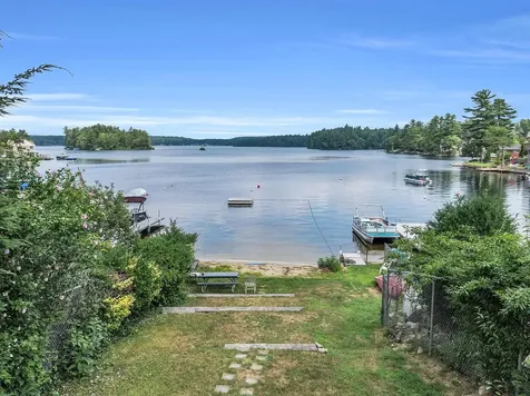 50 Conleys Grove Road Derry NH 03038