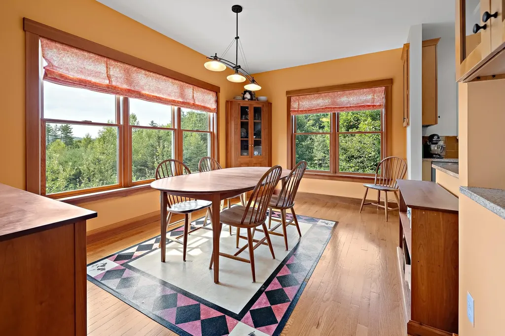 42 Brookside Drive Grantham NH 03753