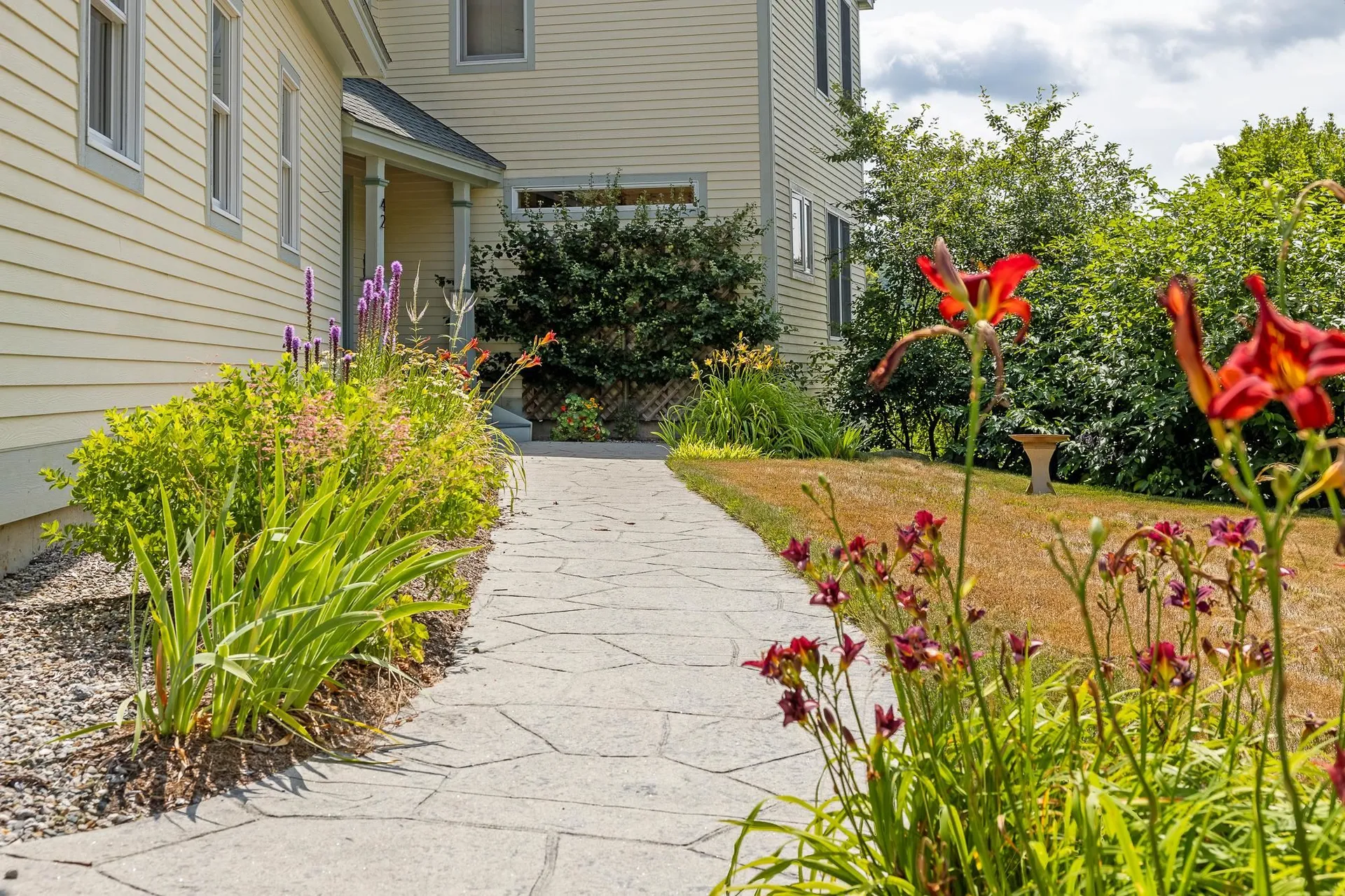 42 Brookside Drive Grantham NH 03753