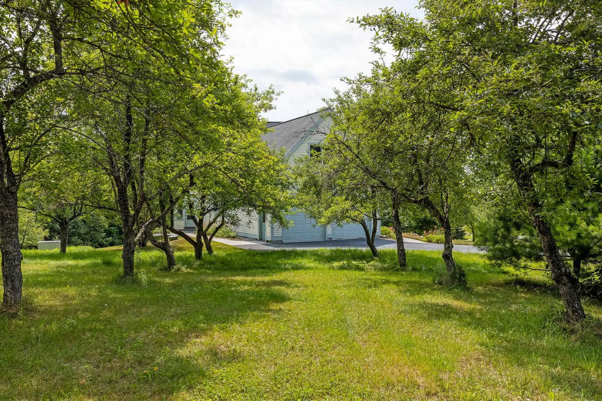 42 Brookside Drive Grantham NH 03753