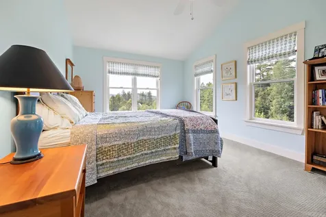 42 Brookside Drive Grantham NH 03753