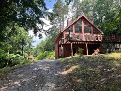 29 Davis Road Bradford NH 03221