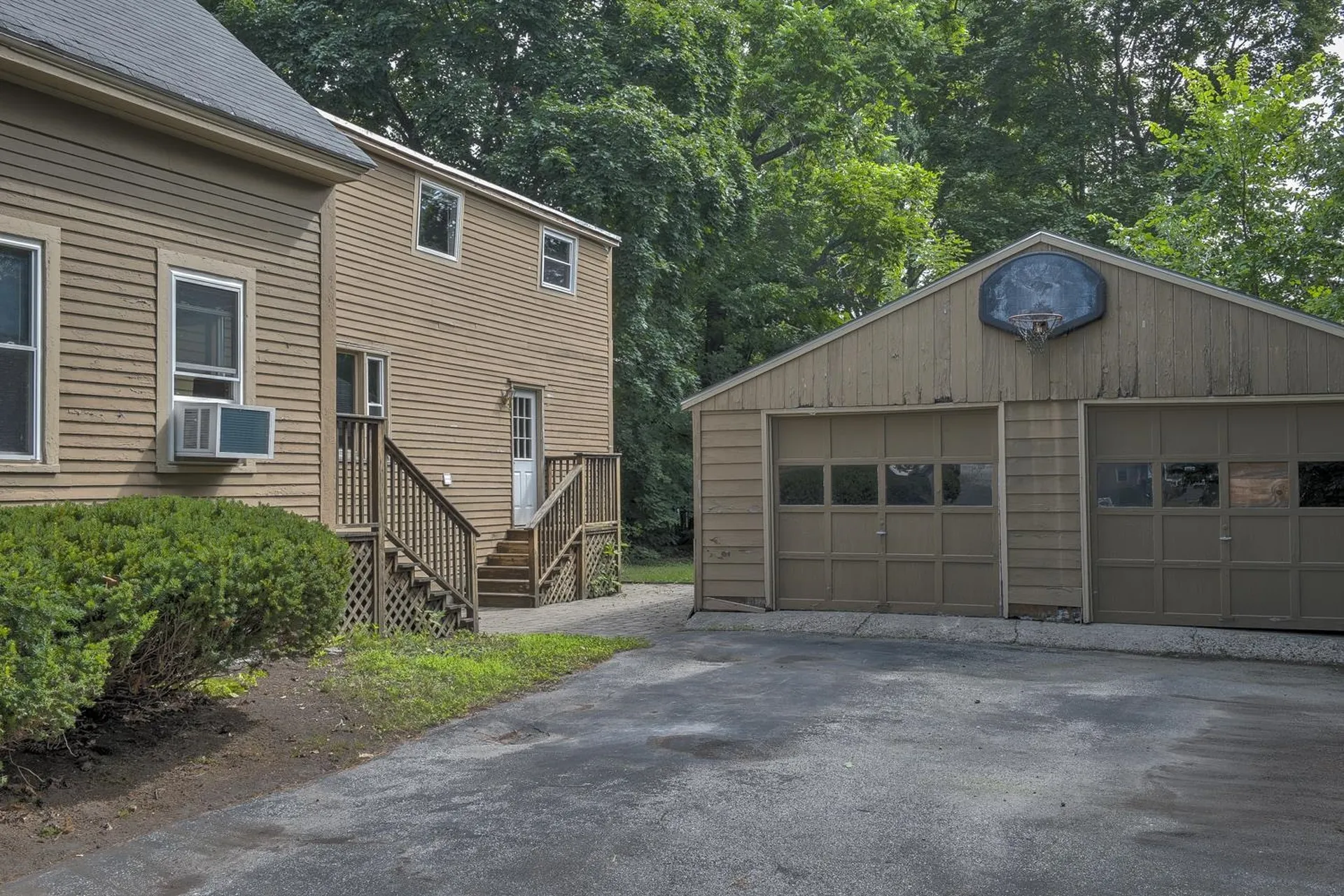 25 Dover Street Keene NH 03431