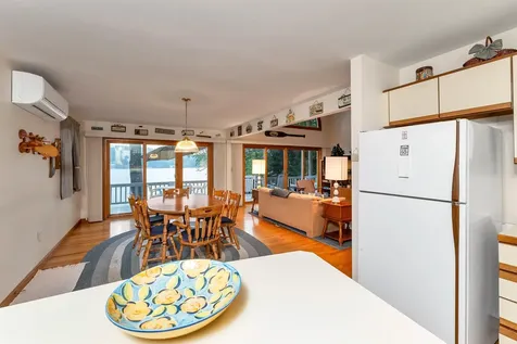 156 Big Barndoor And Lot Island Alton NH 03809