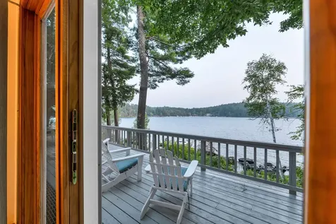 156 Big Barndoor And Lot Island Alton NH 03809